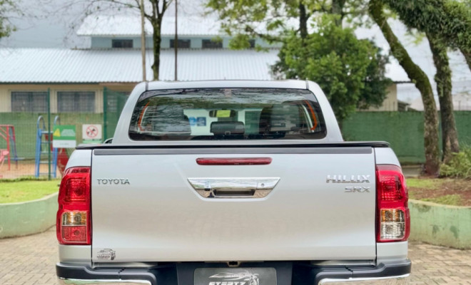 Toyota Hilux CD SRX 4x4 2.8 TDI 16V Diesel Aut. 2018 Diesel-8