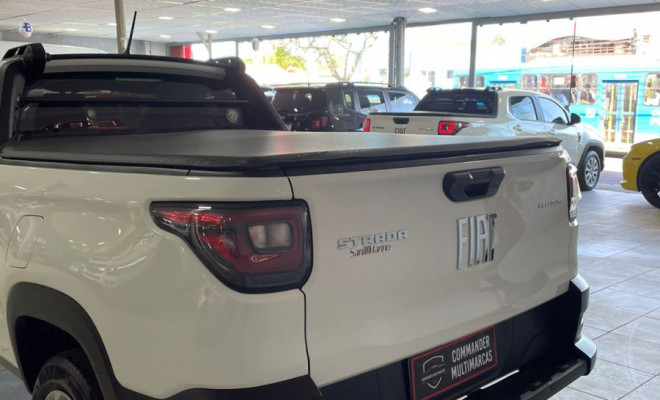 Fiat Strada Freedom 1.3 Flex 8V  CS Plus 2023 Flex-4