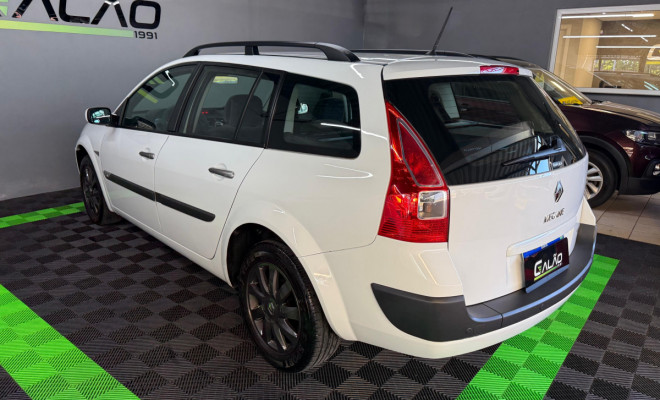 Renault Megane Grand Tour Dynam. Hi-Flex 1.6 16V 2013 Flex-1