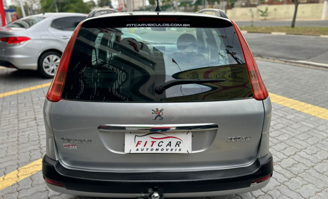 Peugeot 207 SW XR Sport 1.4 Flex 8V 5p 2010 Flex-2