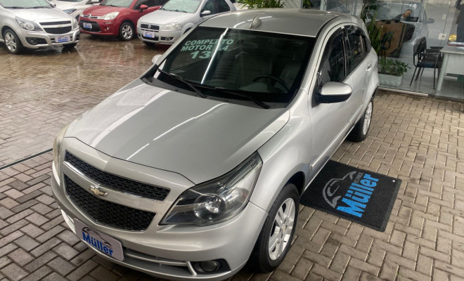 GM - Chevrolet AGILE LTZ 1.4 MPFI 8V FlexPower 5p 2013 Flex-9