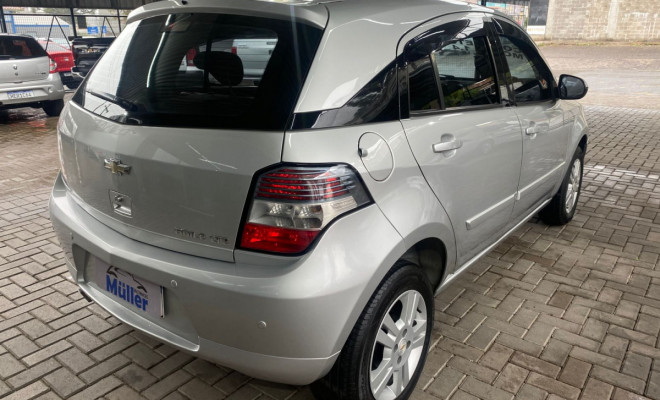 GM - Chevrolet AGILE LTZ 1.4 MPFI 8V FlexPower 5p 2013 Flex-2