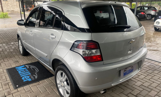 GM - Chevrolet AGILE LTZ 1.4 MPFI 8V FlexPower 5p 2013 Flex-6