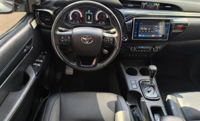 HILUX CD SRX 4x4 2.8 TDI Diesel AUT.-3
