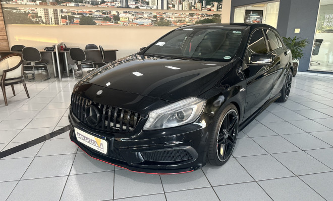 Mercedes-Benz Classe A45 AMG 4MATIC 2.0 Turbo Aut. 2014 Gasolina