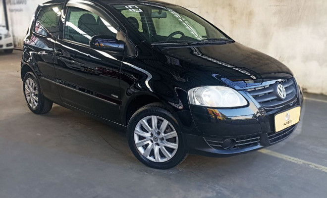 VW - VolksWagen Fox City 1.0Mi/ 1.0Mi Total Flex 8V 3p 2010 Flex