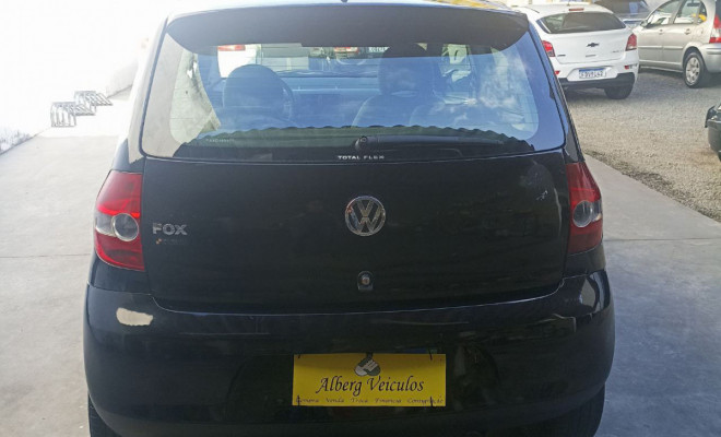 VW - VolksWagen Fox City 1.0Mi/ 1.0Mi Total Flex 8V 3p 2010 Flex-4
