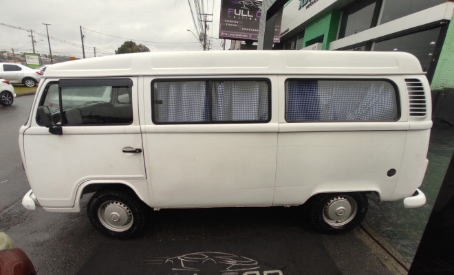 VW - VolksWagen Kombi Standard 1.4 Mi Total Flex 8V 2006 Flex-10