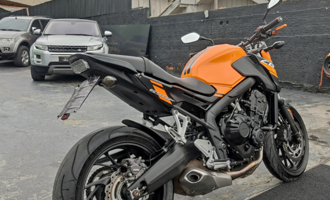 HONDA CB 650F 2019 Gasolina-2