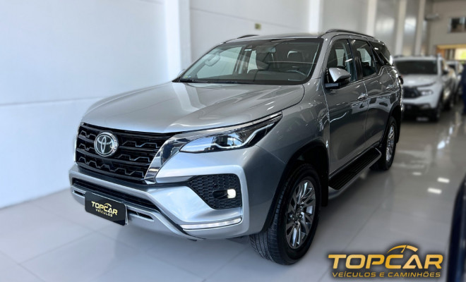 Toyota Hilux SW4 SRX 4x4 2.8 TDI 16V Dies. Aut. 2021 Diesel-0