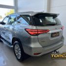 Toyota Hilux SW4 SRX 4x4 2.8 TDI 16V Dies. Aut. 2021 Diesel-4