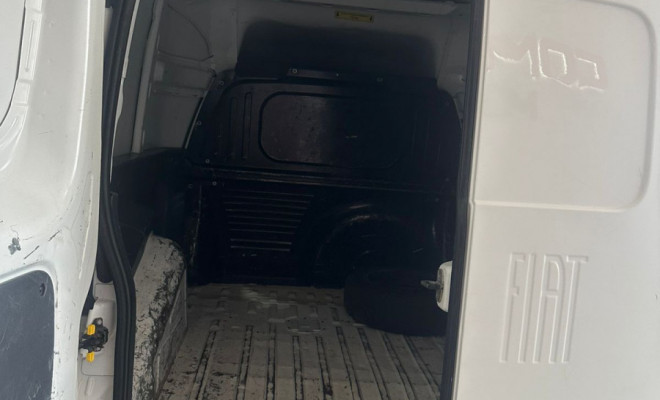 Fiat Fiorino Working 1.4 Flex 8V 2p 2021 Flex-6