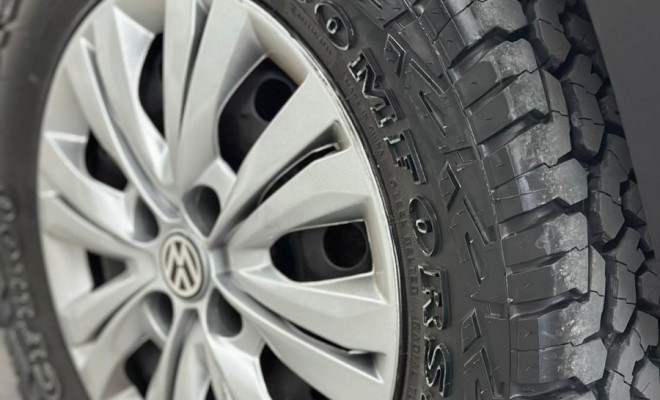 VW - VolksWagen Saveiro Trendline 1.6 T.Flex 8V CD 2015 Gasolina-8