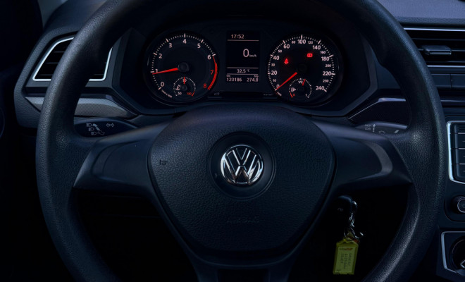 VW - VolksWagen Saveiro Trendline 1.6 T.Flex 8V 2020 Flex-7