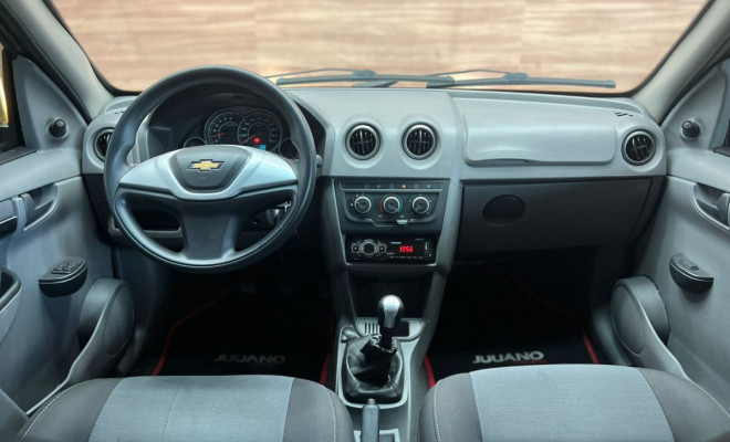 GM - Chevrolet PRISMA  Sed. Maxx/ LT 1.4 8V ECONOF. 4p 2012 Flex-4