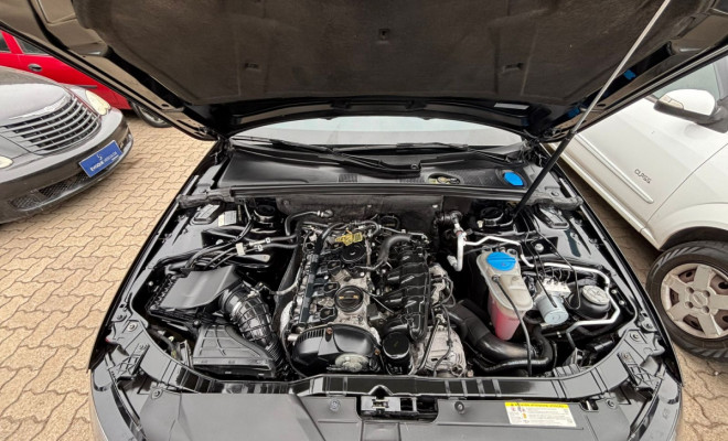 Audi A4 2.0 16V TFSI 183/180cv Multitronic 2011 Gasolina-8