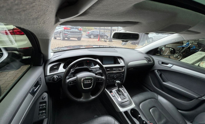 Audi A4 2.0 16V TFSI 183/180cv Multitronic 2011 Gasolina-3