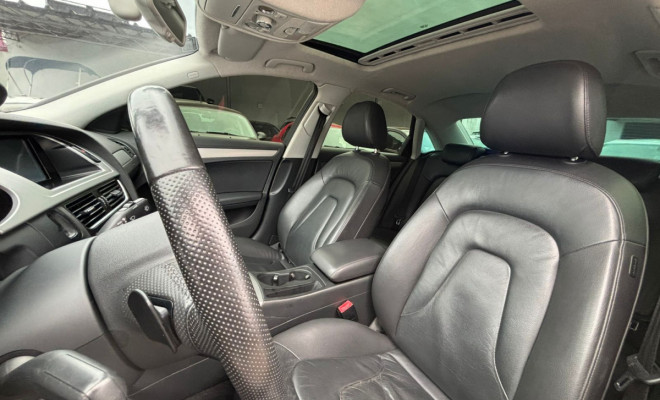 Audi A4 2.0 16V TFSI 183/180cv Multitronic 2011 Gasolina-10