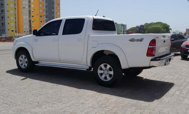 Toyota Hilux CD SRV 4x4 2.7 Flex 16V Aut. 2015 Flex-4