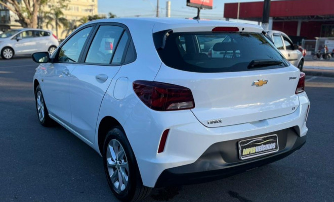 GM - Chevrolet ONIX HATCH LT 1.0 12V TB Flex 5p Mec. 2023 Flex-5