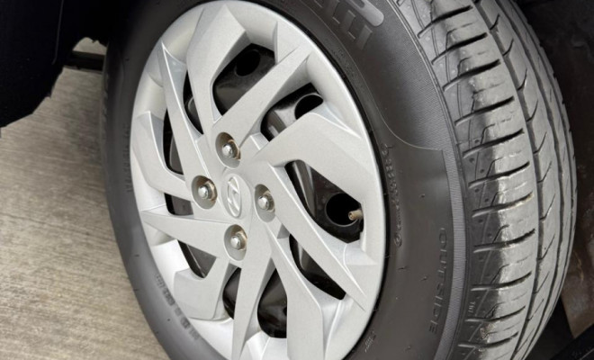 Hyundai HB20 Sense 1.0-7