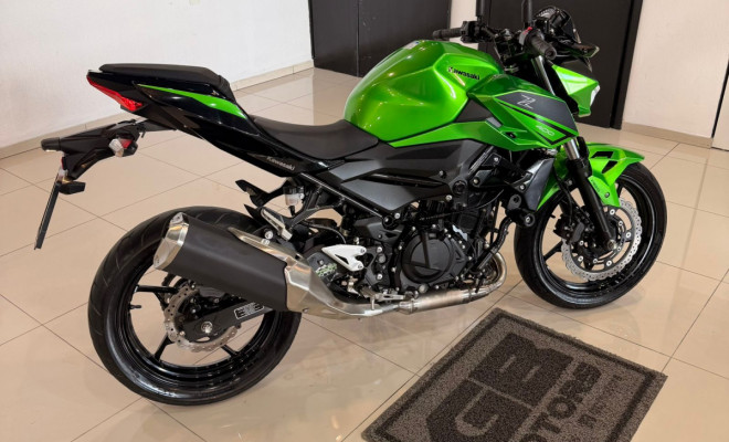 KAWASAKI Z 400 SE 2023 Gasolina-4