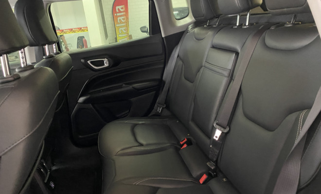 Jeep COMPASS LONG T270 1.3 TB 4x2 Aut 2023-10