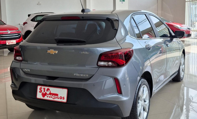 GM - Chevrolet ONIX HATCH PREM. 1.0 12V TB Flex 5p Aut. 2022 Flex-2
