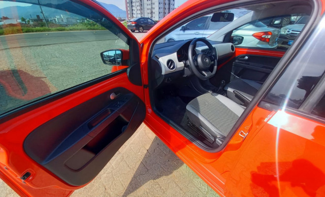 VW - VolksWagen up! move 1.0 Total Flex 12V 5p 2016 Flex-8