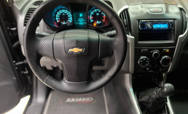 GM - Chevrolet S10 Pick-Up LS 2.4 F.Power 4x2 CD 2013-4