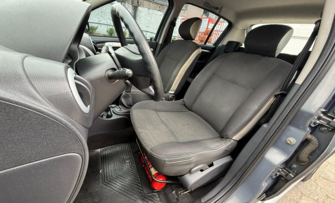 Renault SANDERO STEPWAY Hi-Flex 1.6 16V 5p 2010 Flex-6