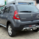 Renault SANDERO STEPWAY Hi-Flex 1.6 16V 5p 2010 Flex-2