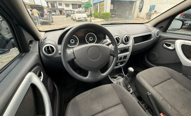 Renault SANDERO STEPWAY Hi-Flex 1.6 16V 5p 2010 Flex-5