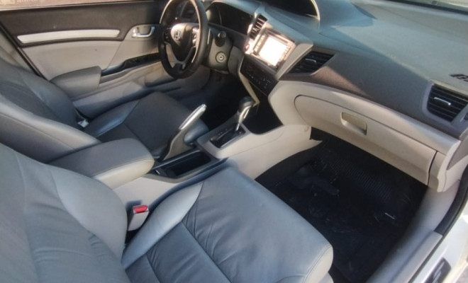 Honda Civic Sedan EXS 1.8/1.8 Flex 16V Aut. 4p 2013 Flex-7