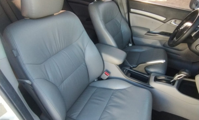 Honda Civic Sedan EXS 1.8/1.8 Flex 16V Aut. 4p 2013 Flex-11