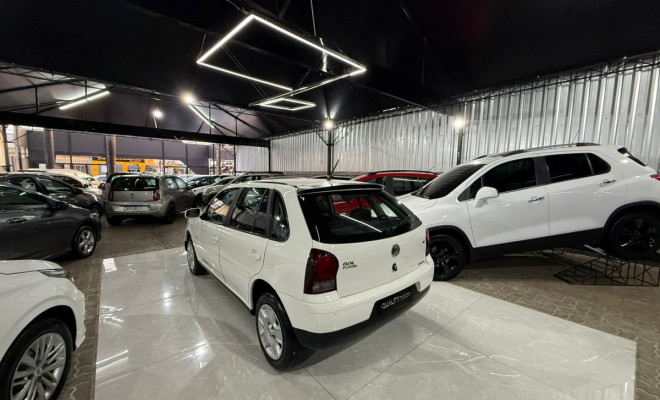 VW - VolksWagen Gol 1.6 Mi Power Total Flex 8V 4p 2009 Flex-4