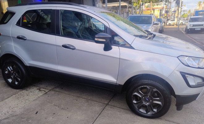 Ford EcoSport FREESTYLE 1.5 12V Flex 5p Mec. 2018 Flex-5
