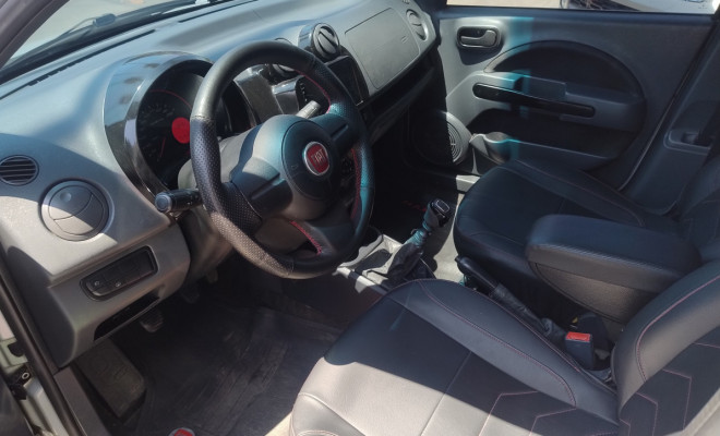 Fiat UNO SPORTING 1.4 EVO Fire Flex 8V 4p 2014 Flex-10