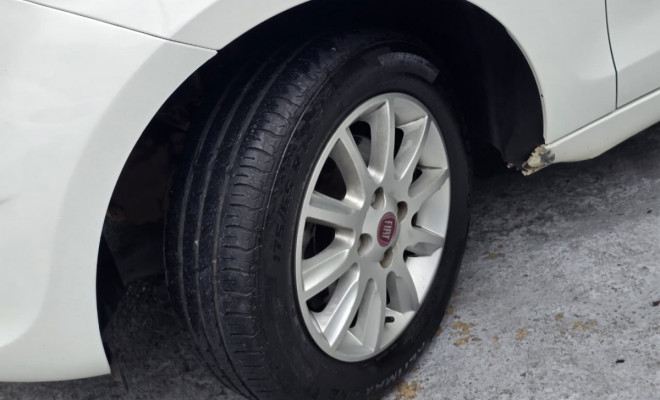 Fiat Palio ATTRACTIVE 1.0 EVO Fire Flex 8v 5p 2015 Flex-6