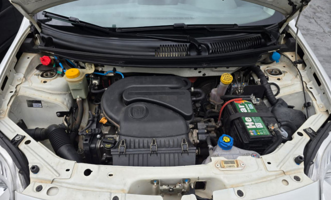 Fiat Palio ATTRACTIVE 1.0 EVO Fire Flex 8v 5p 2015 Flex-8