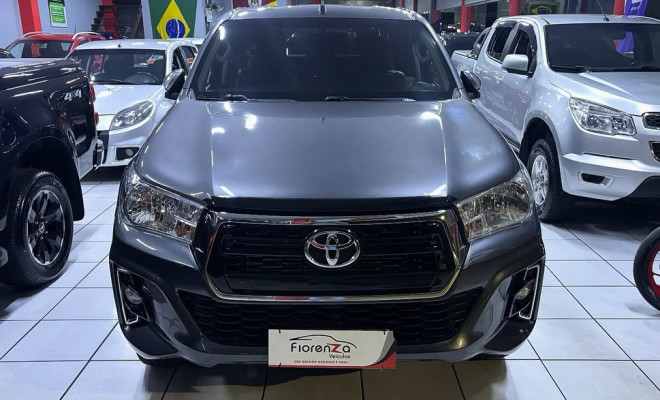 Toyota Hilux CD SRV 4x4 2.8 TDI Aut. 2019-0