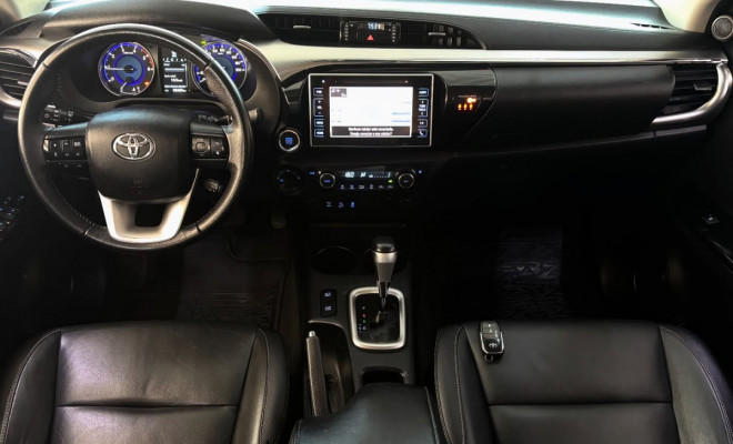 Toyota Hilux CD SRV 4x4 2.8 TDI Aut. 2019-4