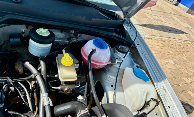 VW - VolksWagen Saveiro SURF 1.6 Mi Total Flex 2p 2008 Flex-9