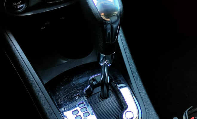 Renault FLUENCE Sed. Dynamique 2.0 16V FLEX Aut. 2015 Flex-8