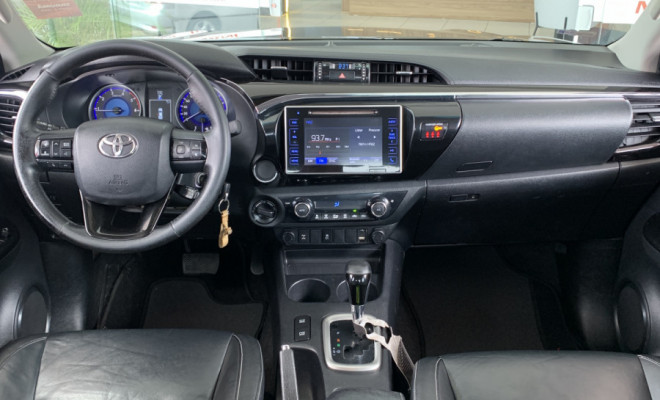 Toyota Hilux CD SRV 4x4 2.8 TDI Diesel Aut. 2016 Diesel-6