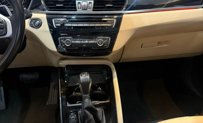 BMW X1 SDRIVE 20i 2.0/2.0 TB Acti.Flex Aut. 2018 Flex-8