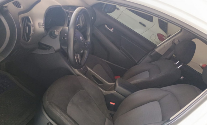 Kia Motors Sportage LX 2.0 16V/ 2.0 16V Flex  Aut. 2015 Flex-10