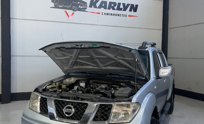 Nissan Frontier LE CD 4x4 2.5 TB Diesel Mec. 2009 Diesel-2