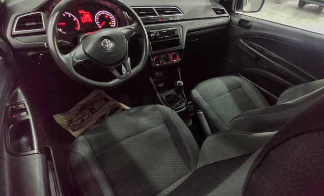 VW - VolksWagen Saveiro Robust 1.6 Total Flex 16V  2023 Flex-9