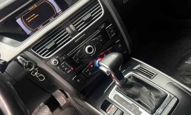Audi A4 2.0 16V TFSI Quattro Stronic 2014 Flex-12